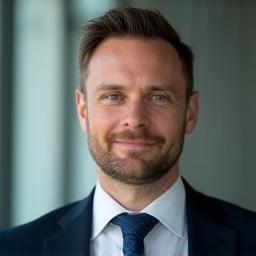 Ethan Jones, Logistics & Cold-Chain Manager